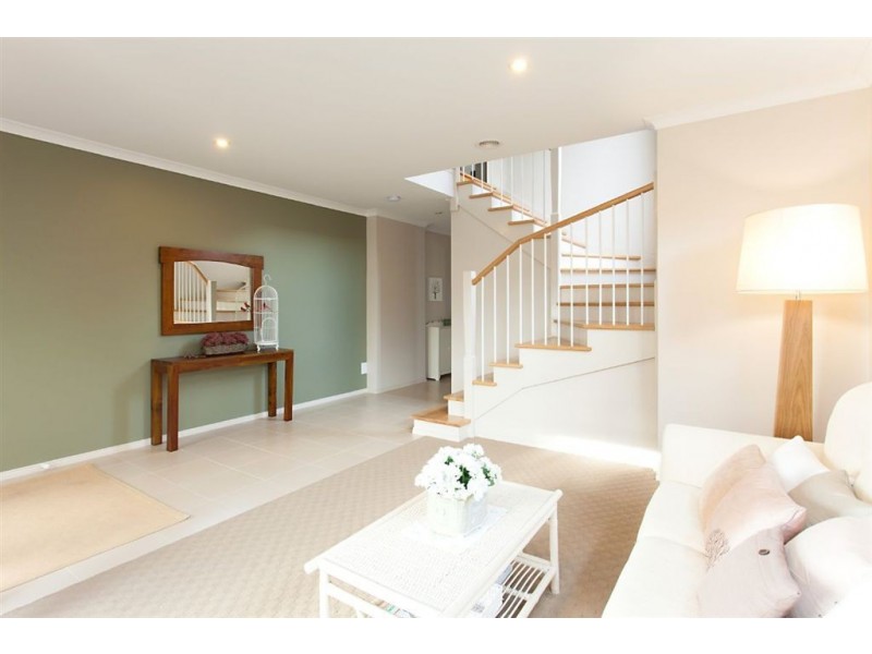 2 Club House Close, Buninyong VIC 3357