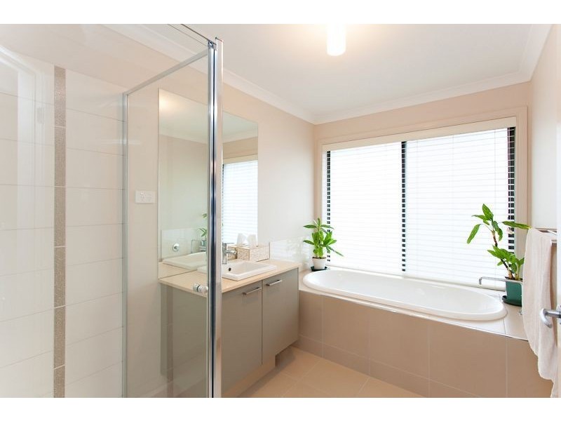 2 Club House Close, Buninyong VIC 3357