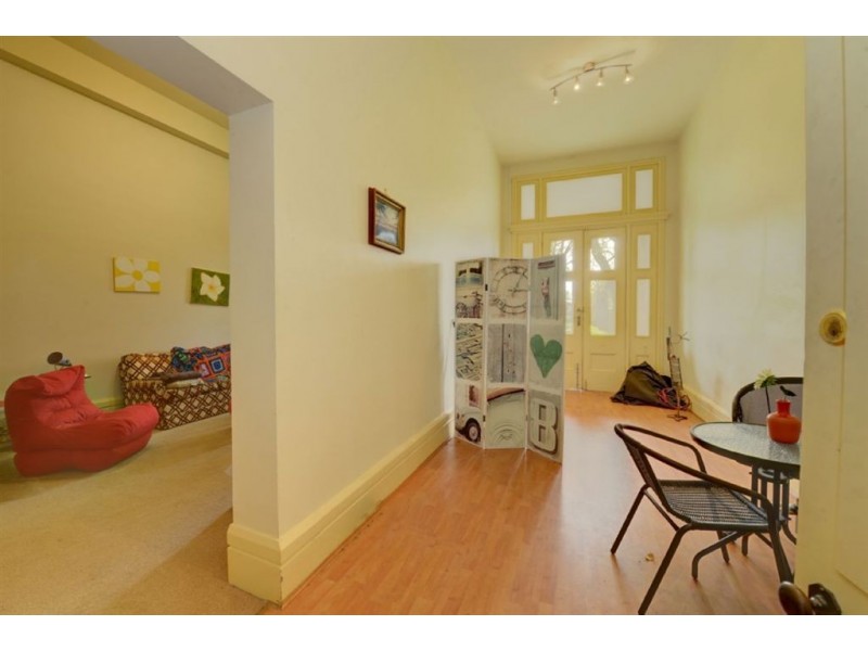 8/300 Gillies Street, Wendouree VIC 3355