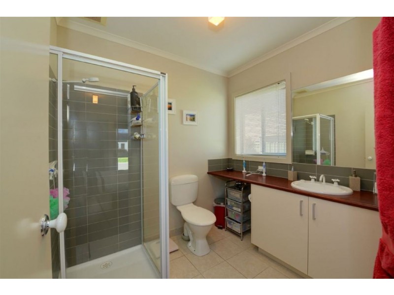 7 Macarthur Park Boulevard, Miners Rest VIC 3352