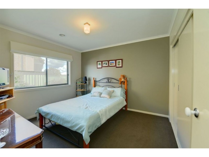 7 Macarthur Park Boulevard, Miners Rest VIC 3352
