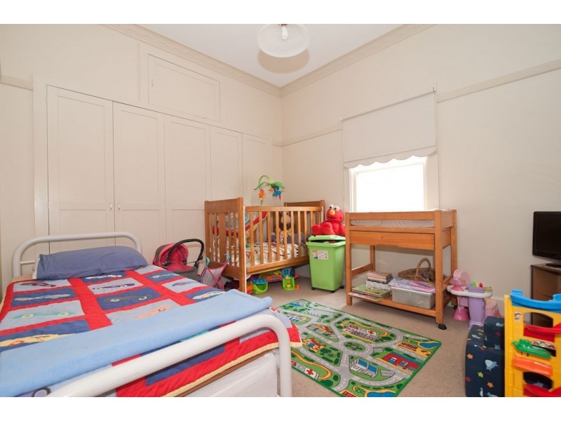 409 Humffray Street North, Brown Hill VIC 3350