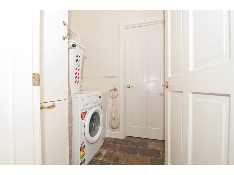 409 Humffray Street North, Brown Hill VIC 3350