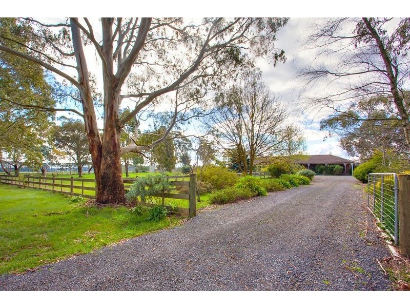 120 Ralstons Road, Pootilla VIC 3352