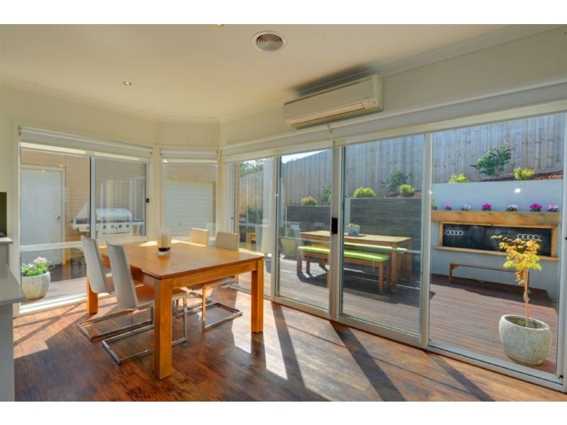 20 Zoe Drive, Mount Helen VIC 3350