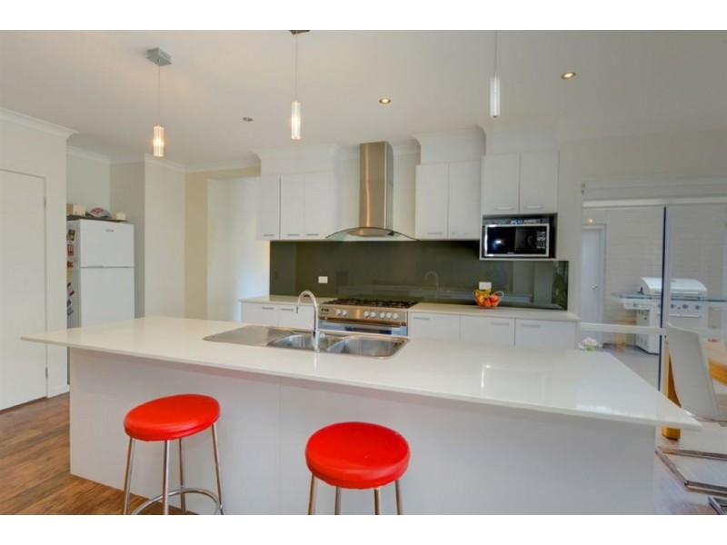 20 Zoe Drive, Mount Helen VIC 3350