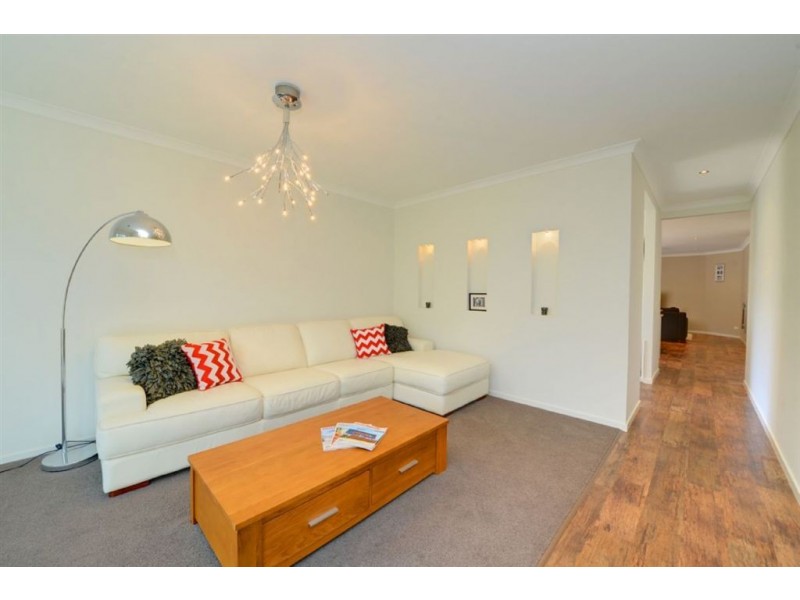 20 Zoe Drive, Mount Helen VIC 3350