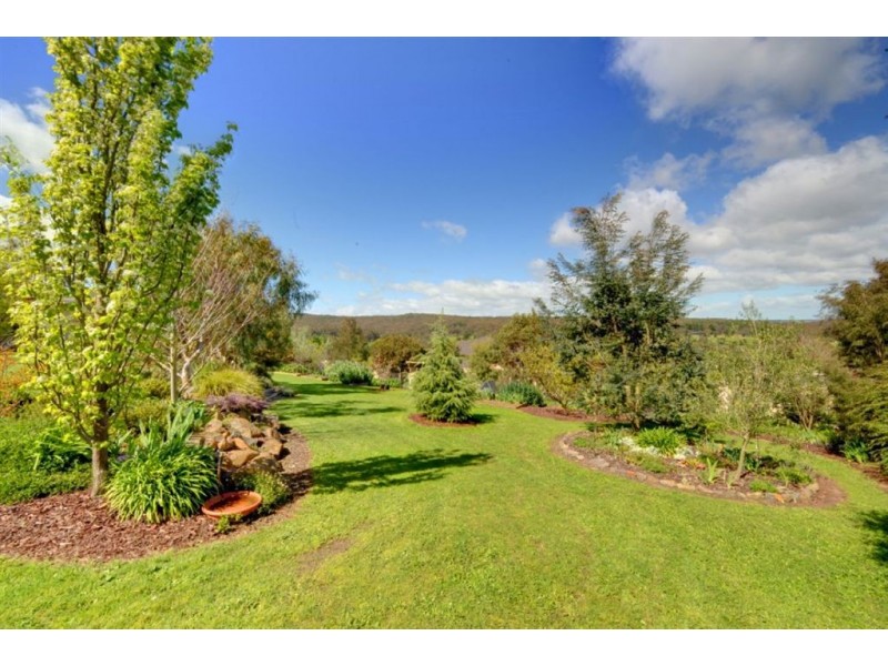 1 Herriott Street, Buninyong VIC 3357