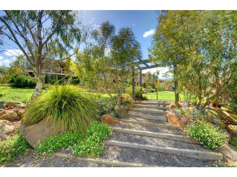 1 Herriott Street, Buninyong VIC 3357