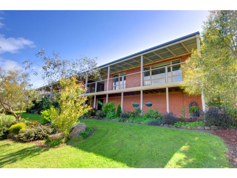 1 Herriott Street, Buninyong VIC 3357