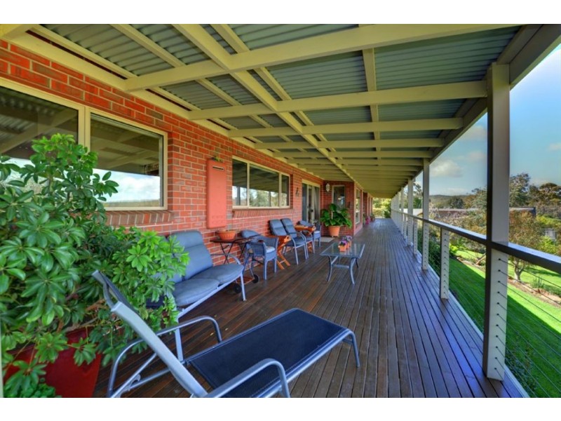 1 Herriott Street, Buninyong VIC 3357