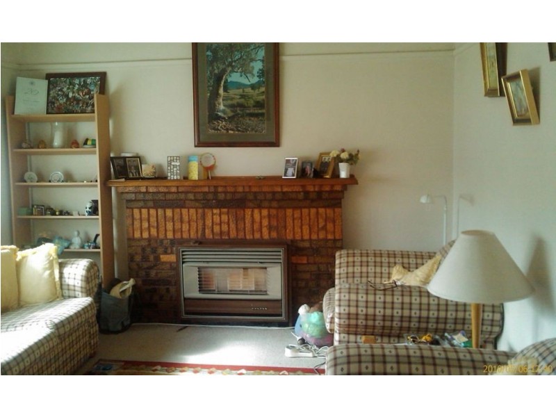 17 Linden Avenue, Wendouree VIC 3355