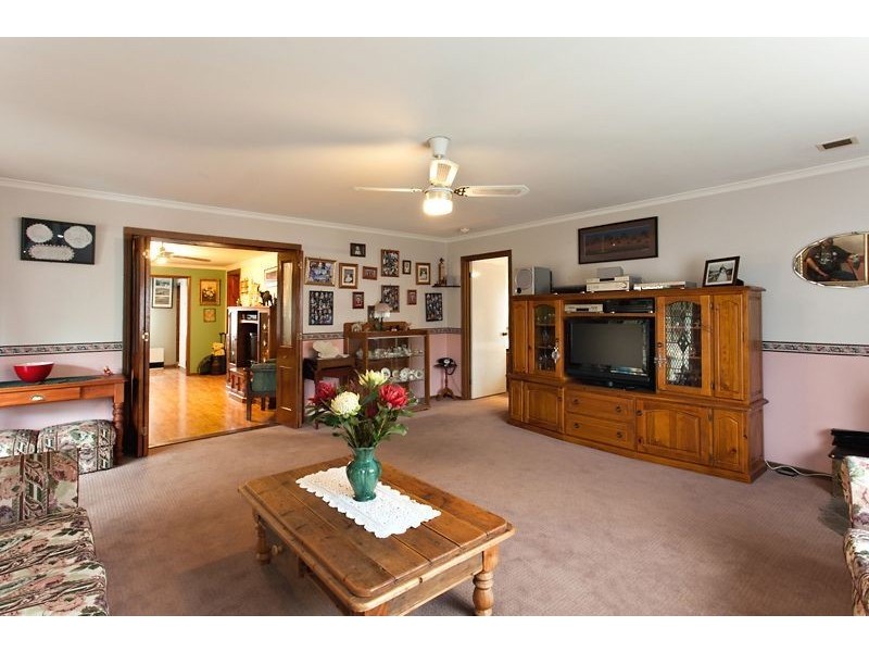 47 Luttet Street, Creswick VIC 3363