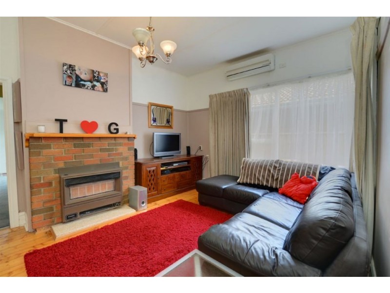 4 Brinkley Avenue, Wendouree VIC 3355