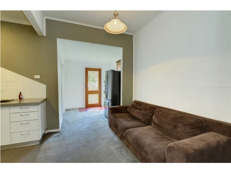 4 Brinkley Avenue, Wendouree VIC 3355