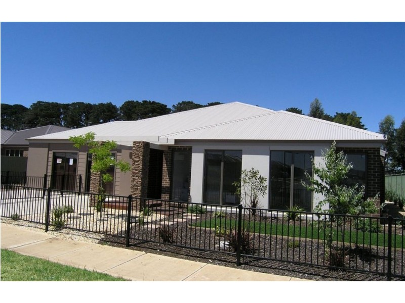 30 Delaney Drive, Miners Rest VIC 3352