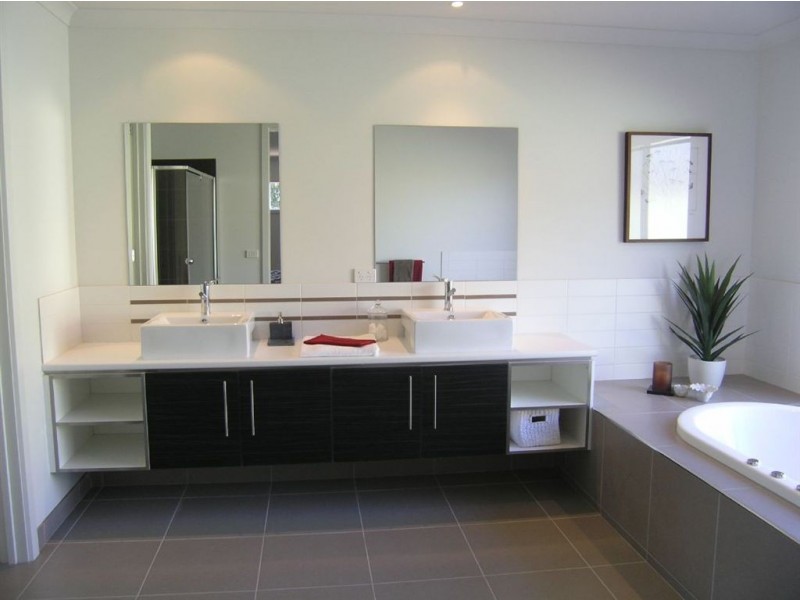 30 Delaney Drive, Miners Rest VIC 3352