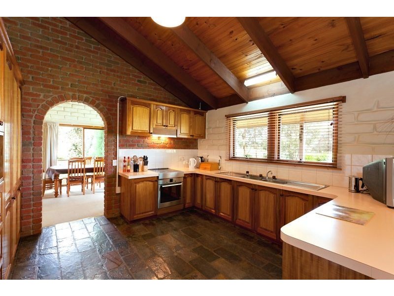 505 Ross Creek Haddon Road, Haddon VIC 3351