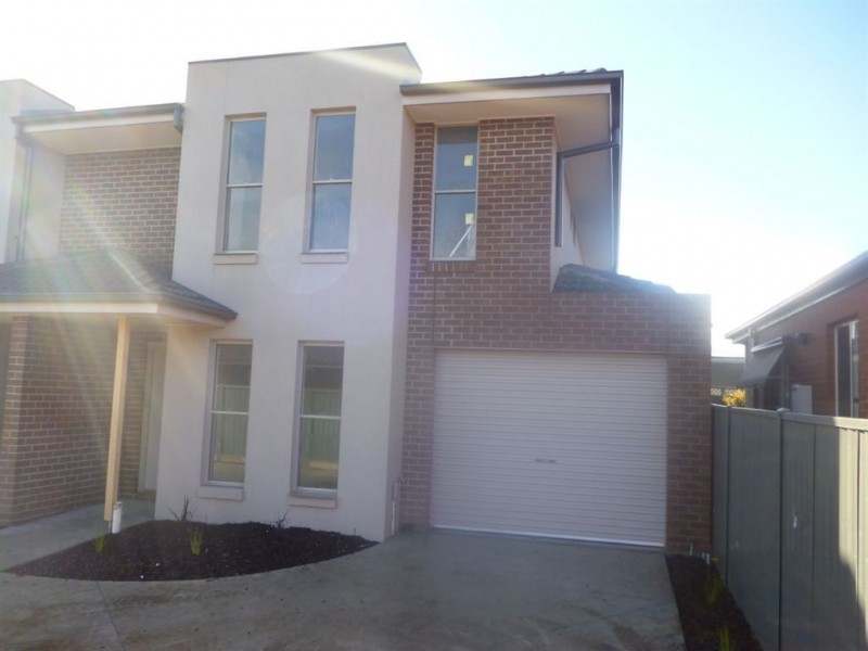 3/1416a Gregory Street, Lake Wendouree VIC 3350