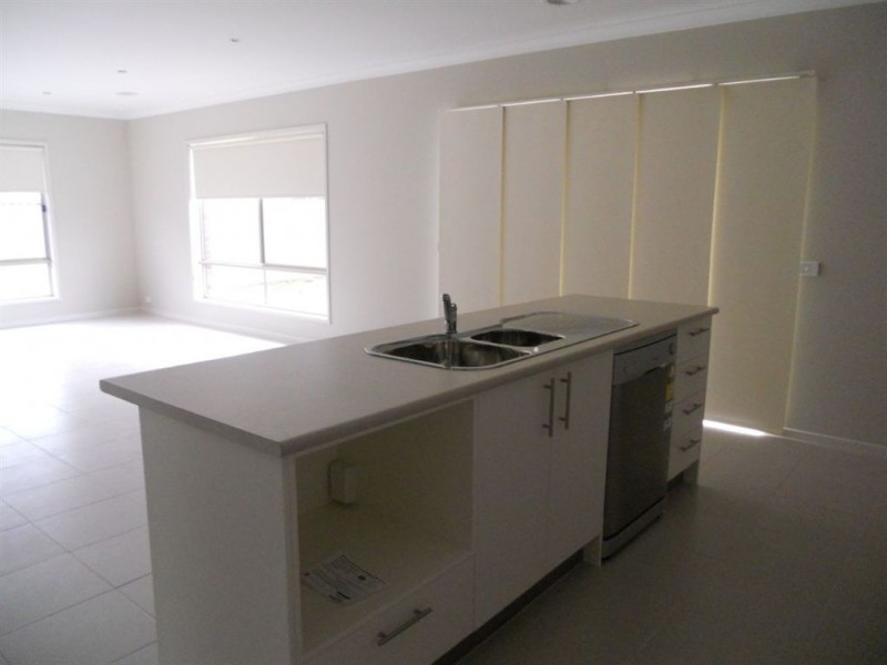 14 Clovedale Avenue, Alfredton VIC 3350