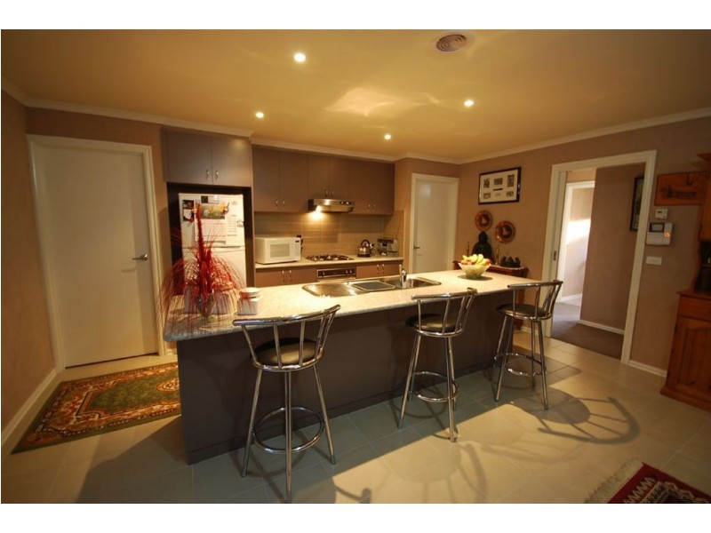 13 Diesel Court, Ballarat VIC 3350