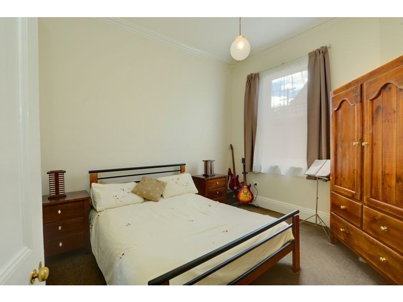 303 Macarthur St, Soldiers Hill VIC 3350