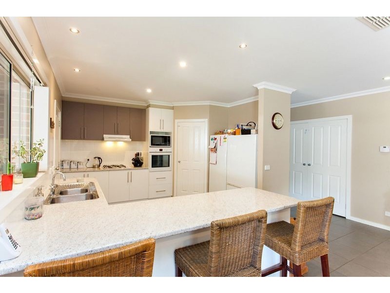 13 King George Way, Mitchell Park VIC 3355