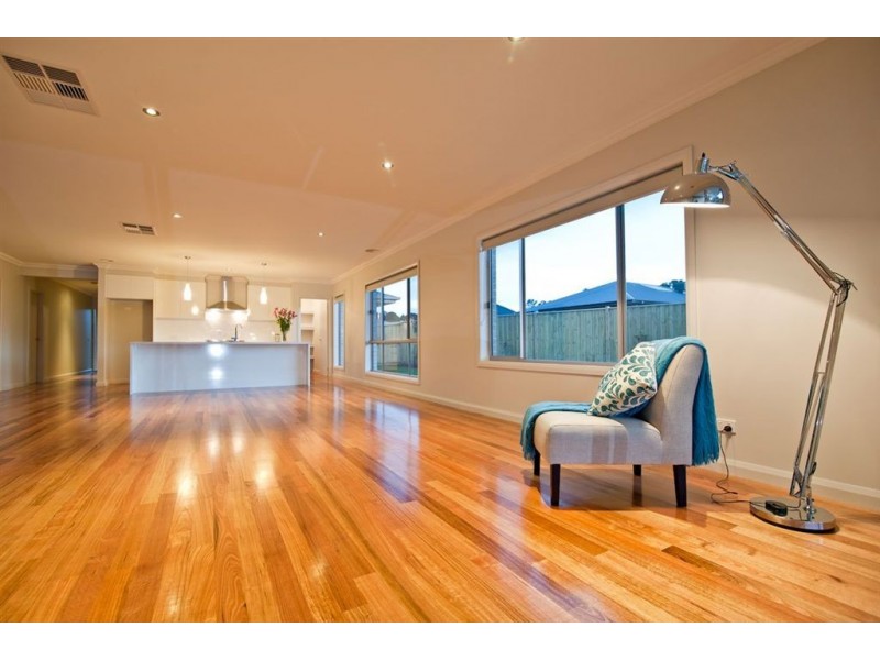 7 Braeburn Court, Brown Hill VIC 3350