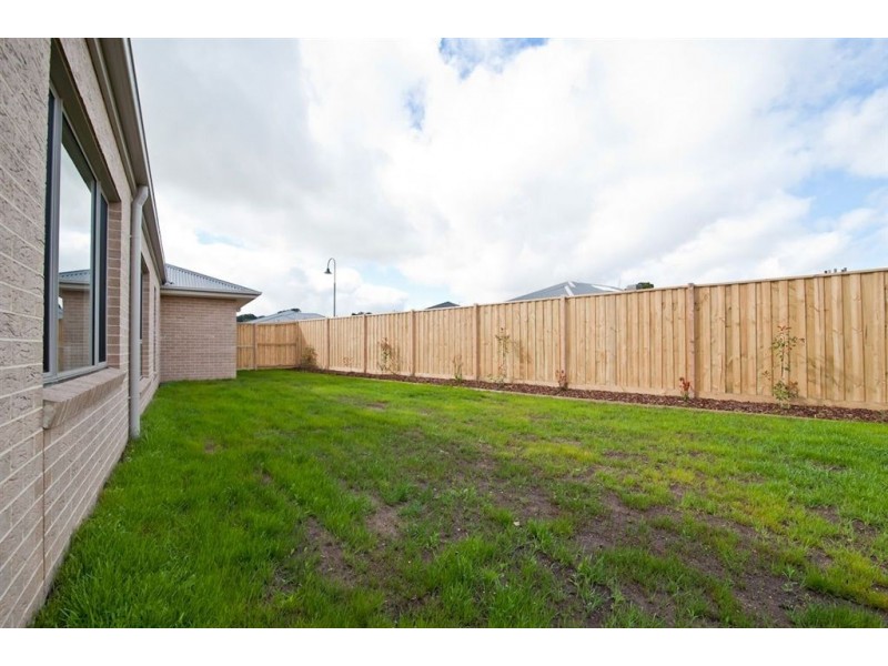 7 Braeburn Court, Brown Hill VIC 3350