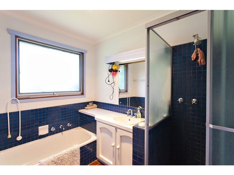 32 Avoca Crescent, Alfredton VIC 3350