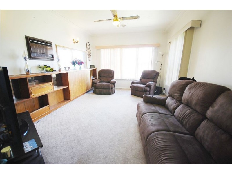 37 Rowlands Street, Ballarat VIC 3350