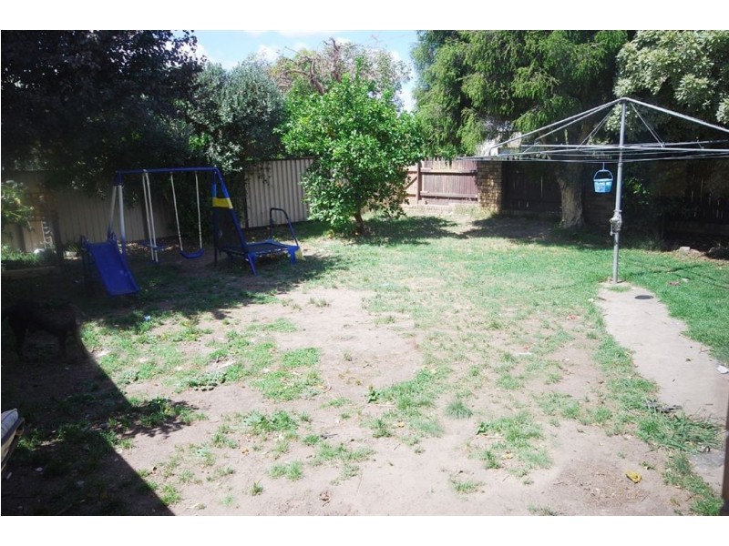 37 Rowlands Street, Ballarat VIC 3350