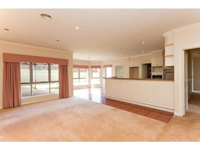 1927 Sturt Street, Alfredton VIC 3350