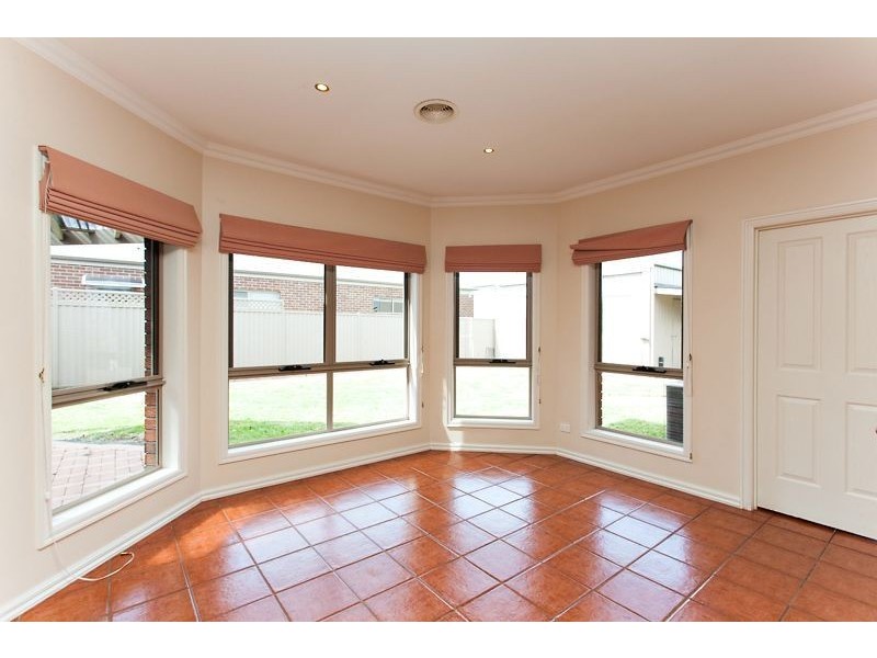 1927 Sturt Street, Alfredton VIC 3350