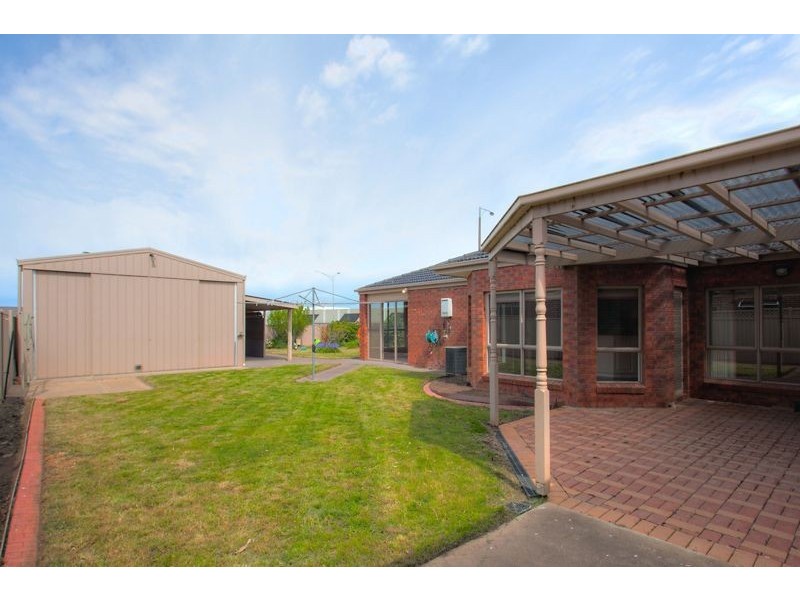 1927 Sturt Street, Alfredton VIC 3350