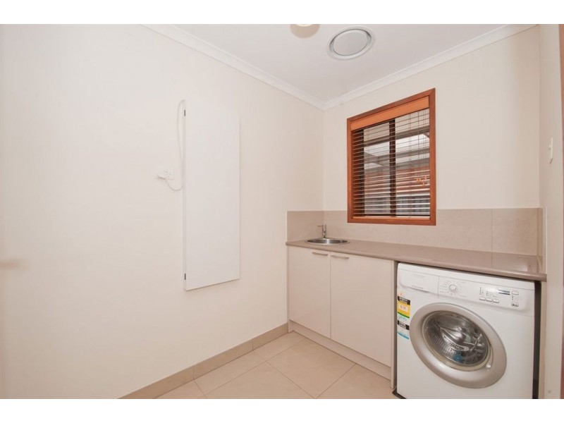 32 Bradby Avenue, Mount Clear VIC 3350