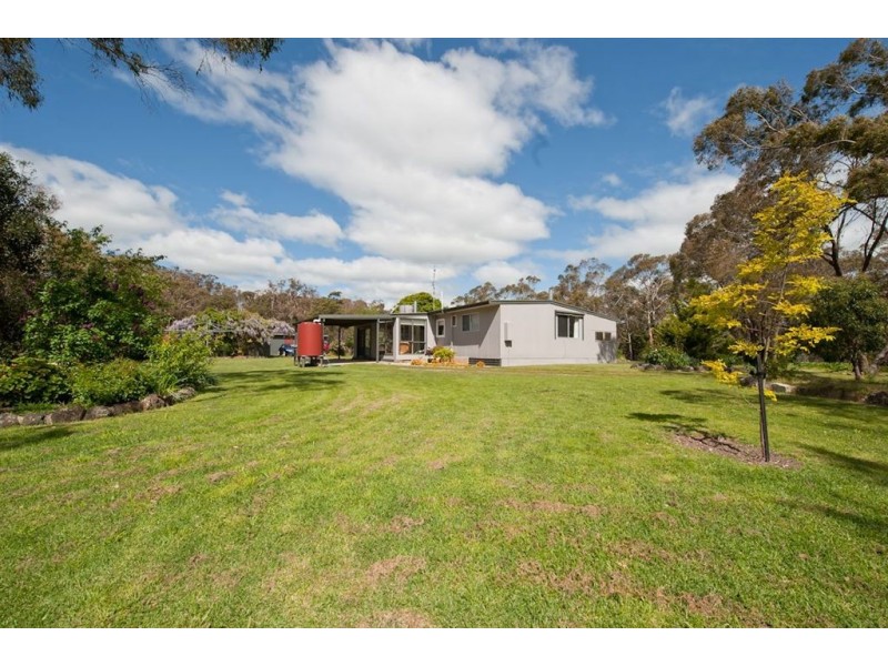 9 Mystery Lane, Elaine VIC 3334