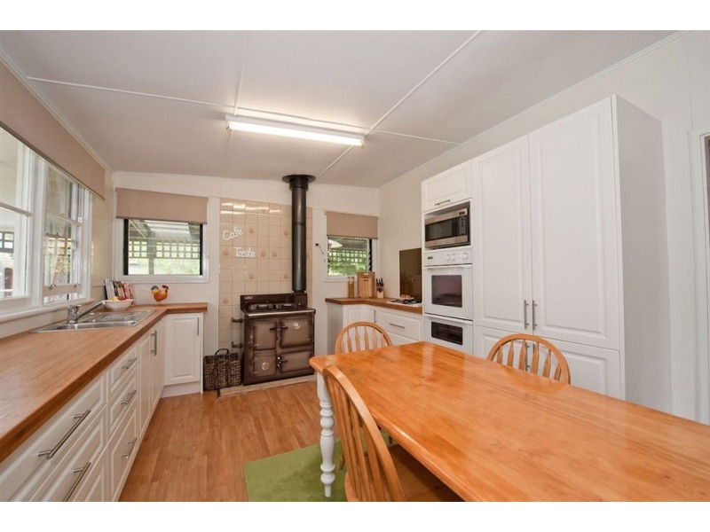 9 Mystery Lane, Elaine VIC 3334