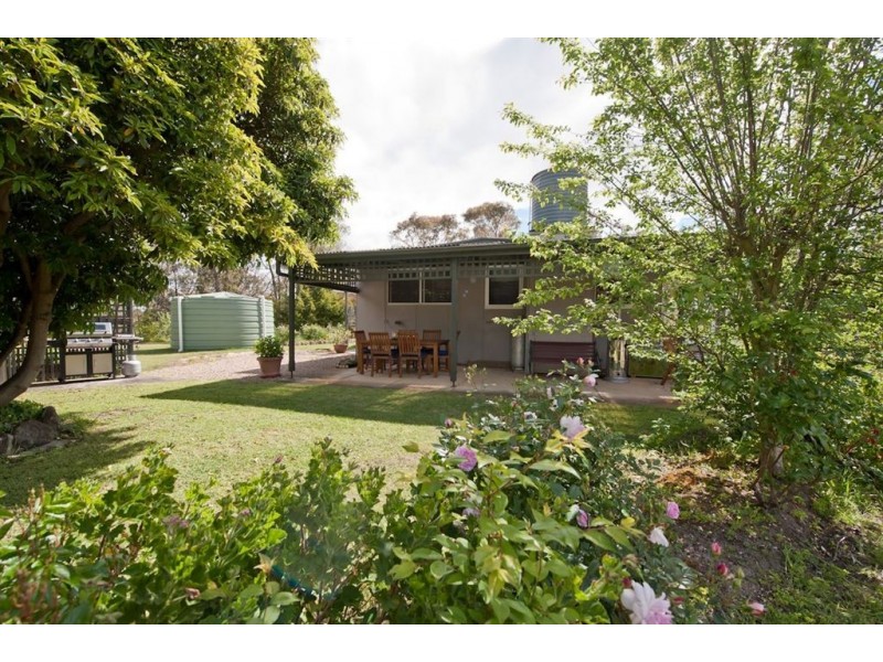 9 Mystery Lane, Elaine VIC 3334