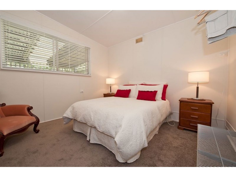 9 Mystery Lane, Elaine VIC 3334