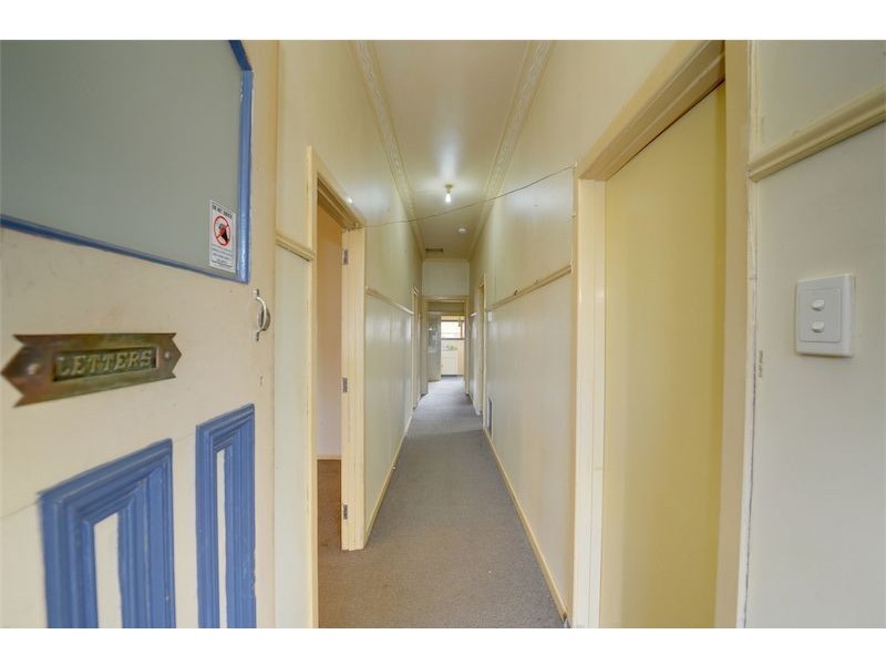 305 Clyde St, Soldiers Hill VIC 3350