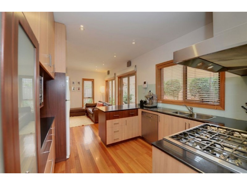 2A Nightingale Street, Newington VIC 3350