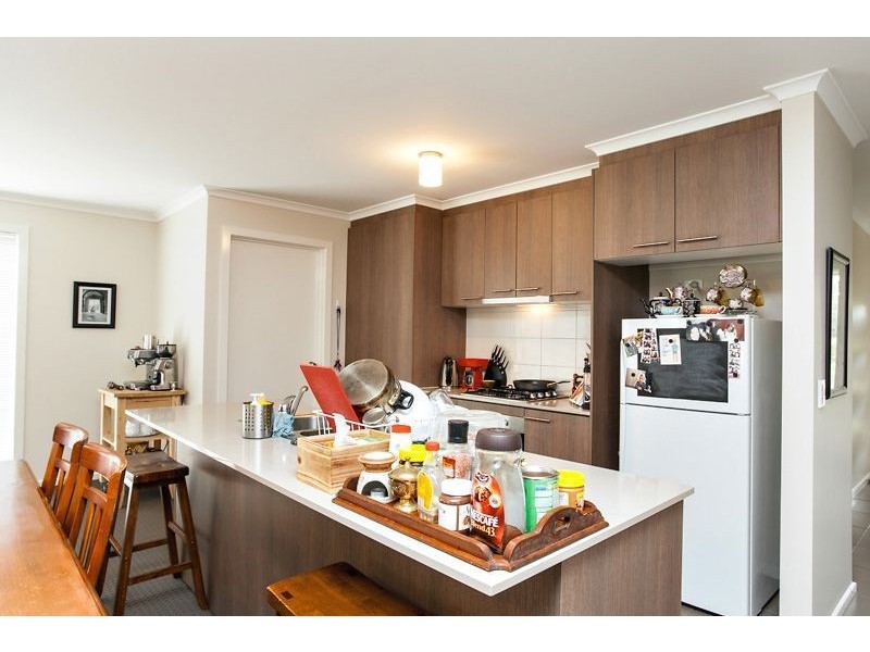 11 Shakespeare Avenue, Mount Helen VIC 3350