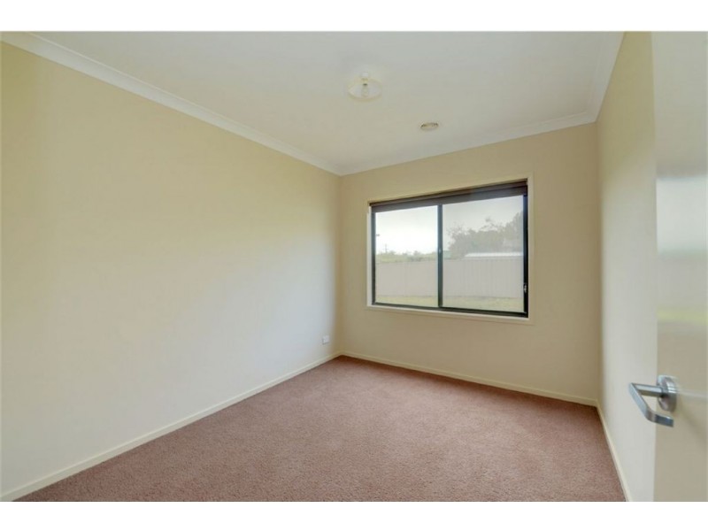 2 Citadel Court, Miners Rest VIC 3352