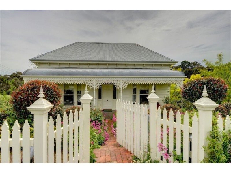 117 Finlay Street, Brown Hill VIC 3350