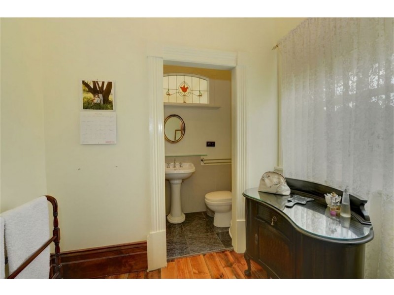 117 Finlay Street, Brown Hill VIC 3350