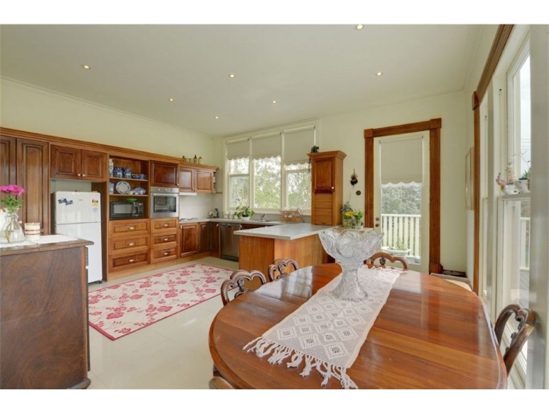 117 Finlay Street, Brown Hill VIC 3350
