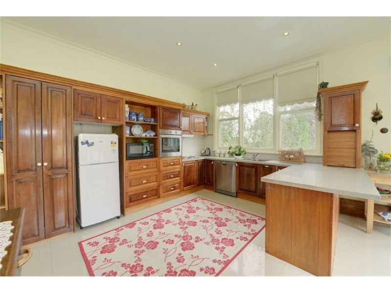 117 Finlay Street, Brown Hill VIC 3350