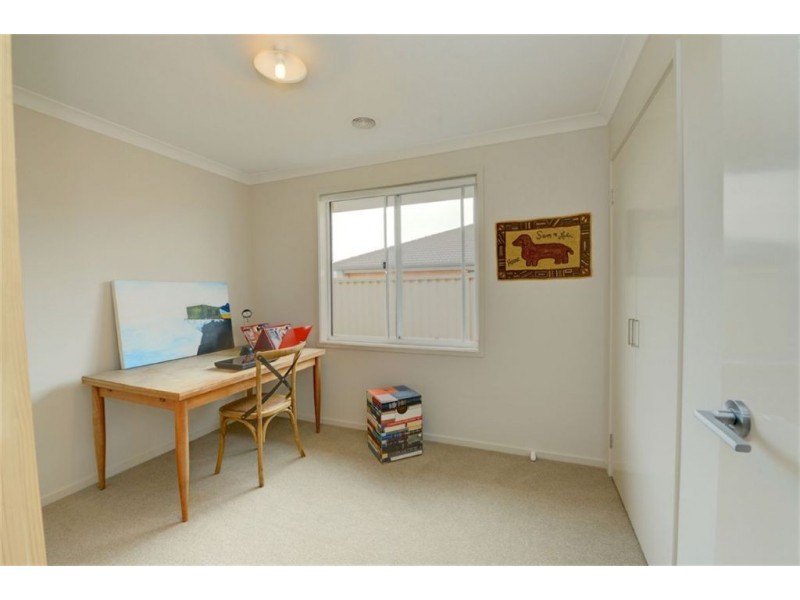 18 Oberon Street, Alfredton VIC 3350