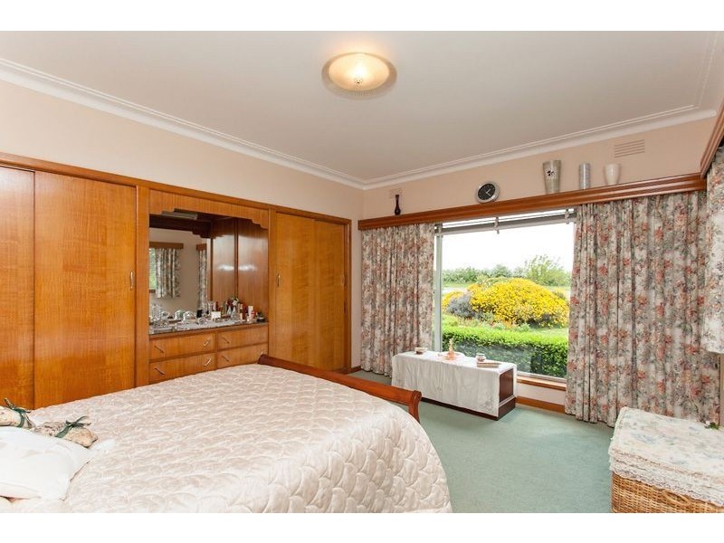 268 Remembrance Drive, Cardigan VIC 3352